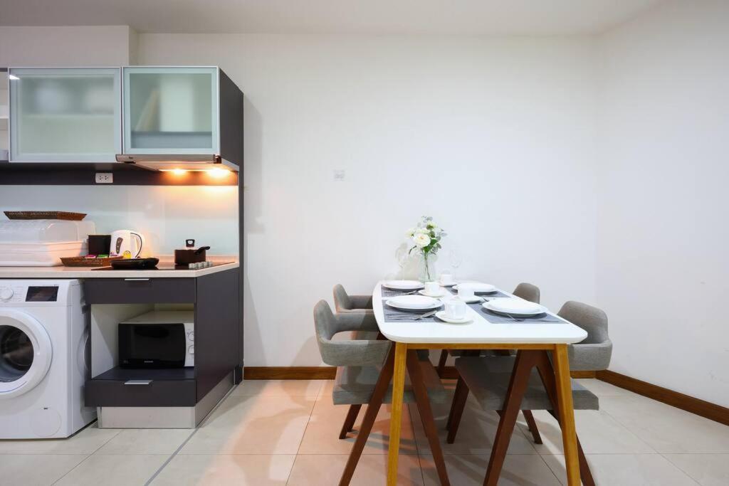 Specious Luxury 2 Bedrooms Apt. Čiang Mai Exteriér fotografie