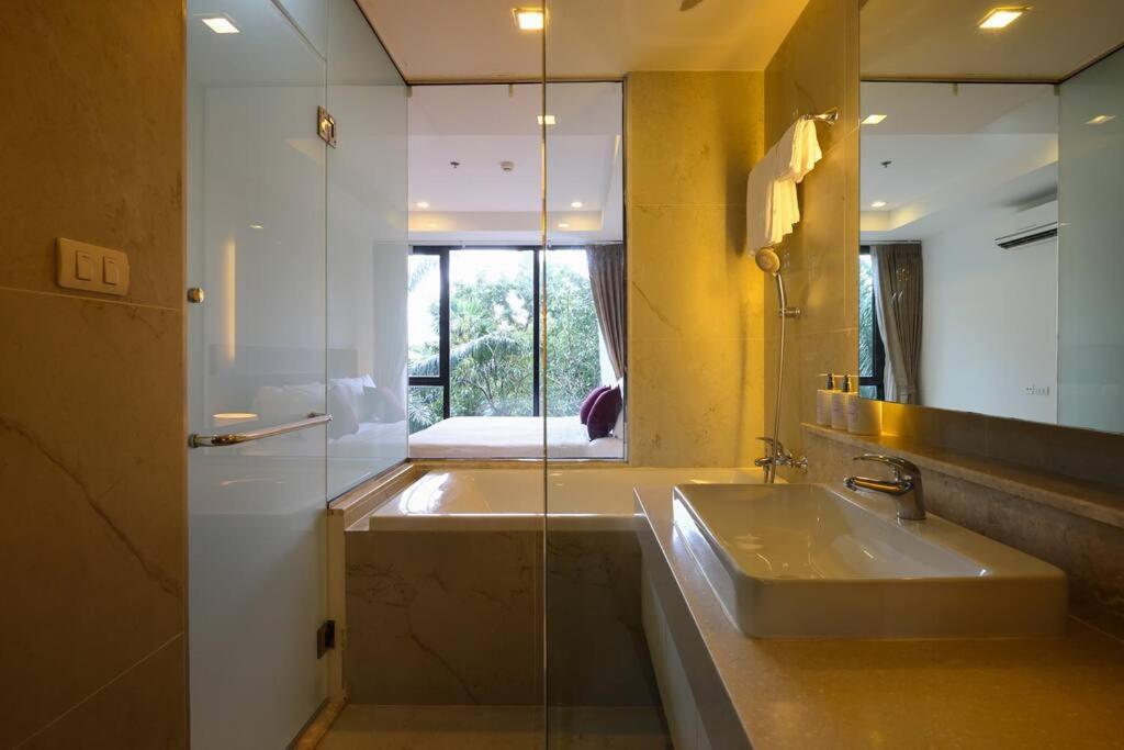 Specious Luxury 2 Bedrooms Apt. Čiang Mai Exteriér fotografie