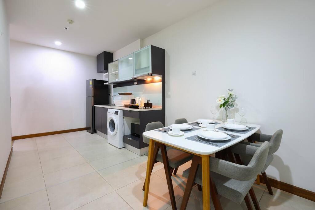 Specious Luxury 2 Bedrooms Apt. Čiang Mai Exteriér fotografie
